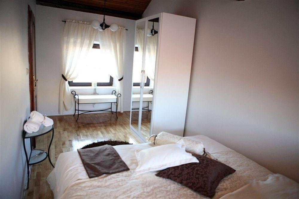 Apartments Filip & Viktoria In The Center Of Trogir Luaran gambar