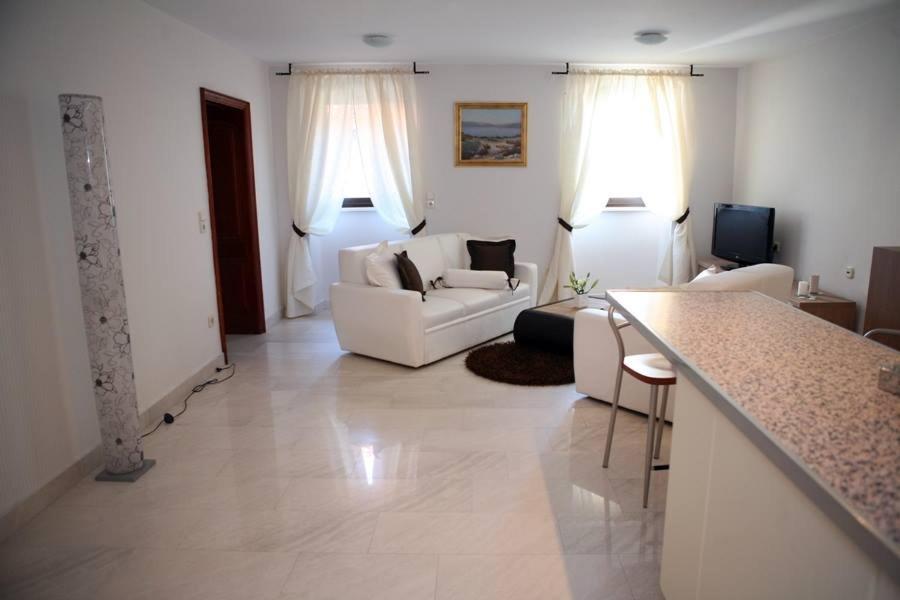 Apartments Filip & Viktoria In The Center Of Trogir Luaran gambar